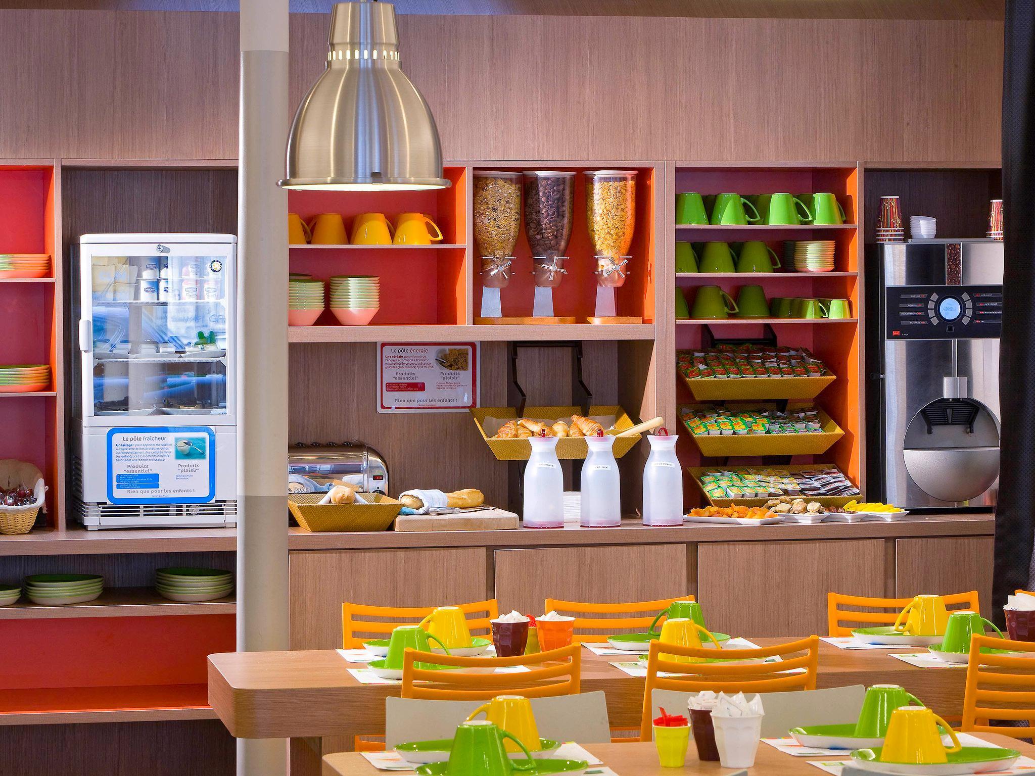 Ibis Styles Paris Cadet Lafayette Hotel Kültér fotó