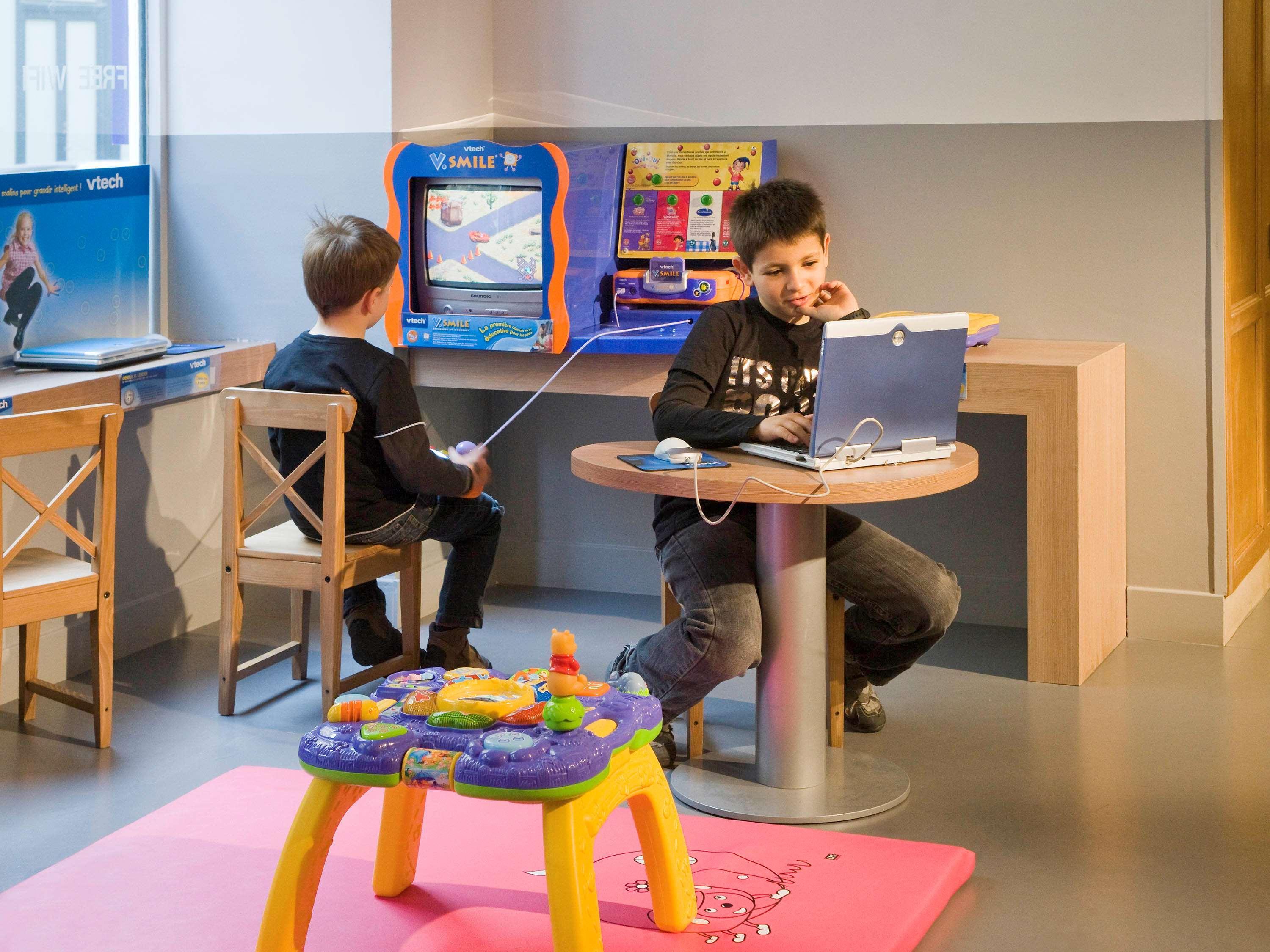 Ibis Styles Paris Cadet Lafayette Hotel Kültér fotó