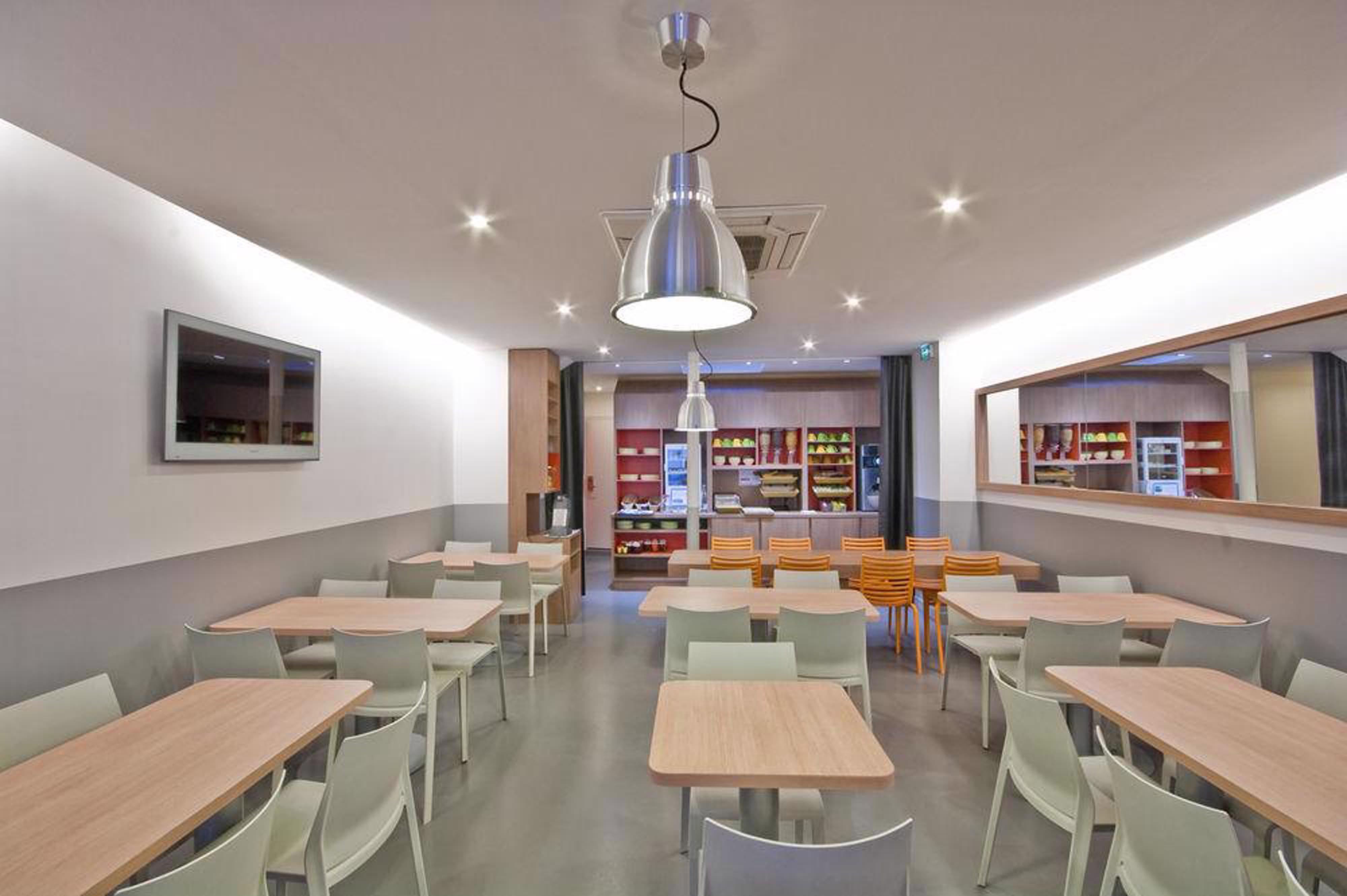 Ibis Styles Paris Cadet Lafayette Hotel Kültér fotó